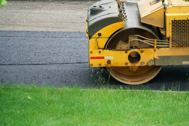 Best Driveway Paving Contractor  in Underwood Petersville, AL